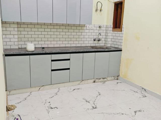 Property for rent in Deri