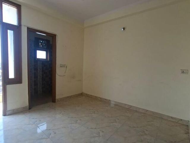 Property for rent in Deri