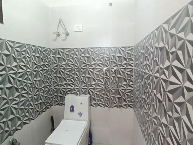 Property for rent in Deri