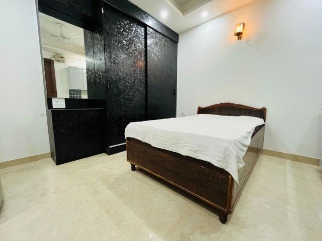Property for rent in Deri