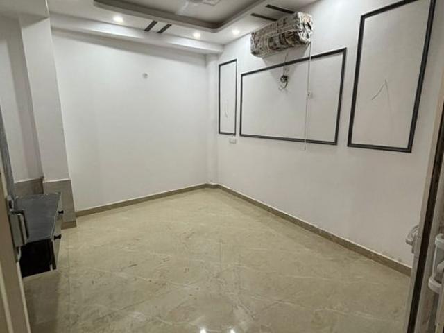 Property for rent in Deri