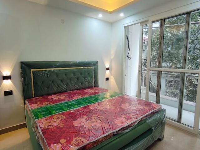 Property for rent in Deri