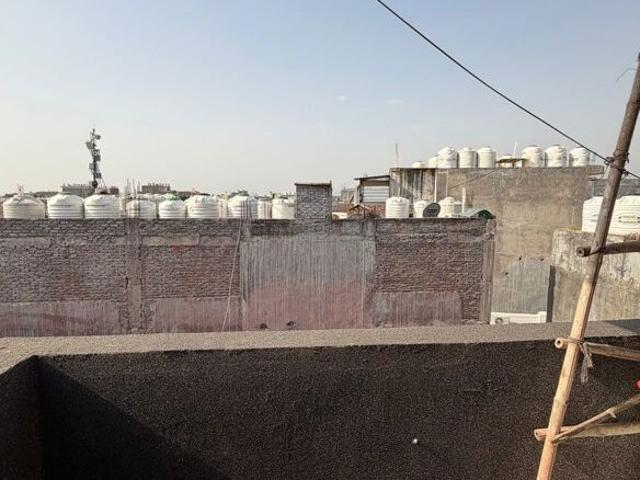 Property for rent in Deri