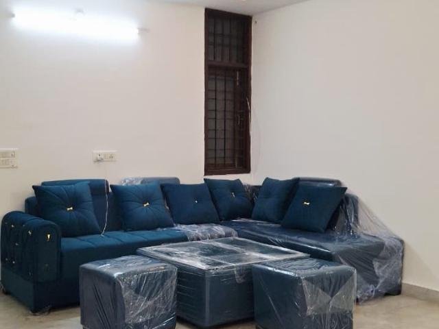 Property for rent in Deri