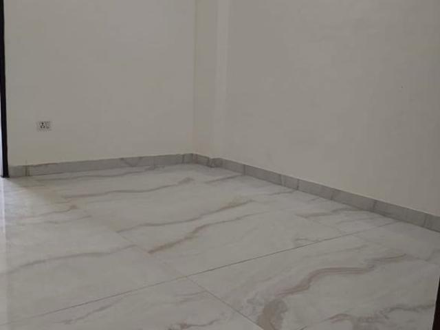 Property for rent in Deri