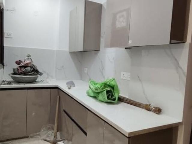 Property for rent in Deri