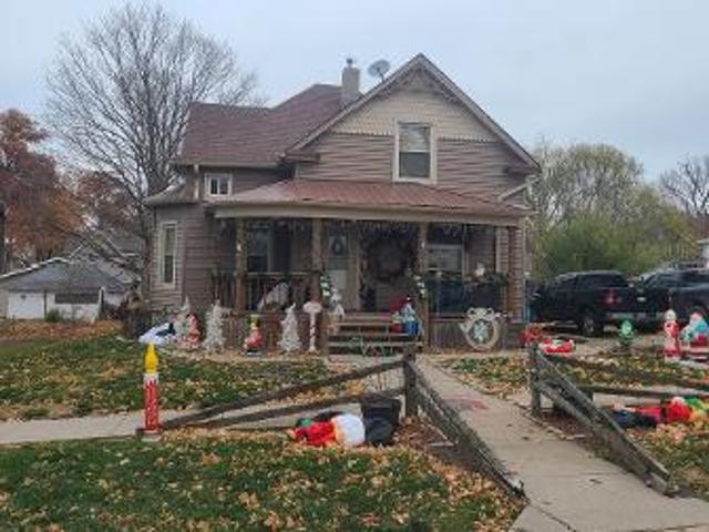 House for sale in Essex, Iowa