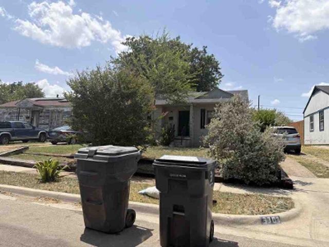 House for sale in Dallas, Dallas County