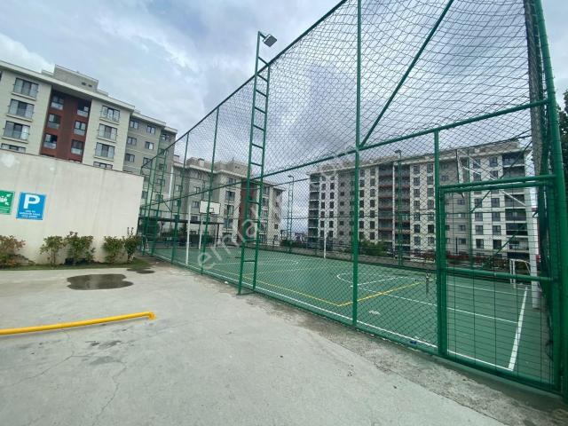 Yakacık Çarşı Mahallesi, Kartal içerisinde kiralık mülk