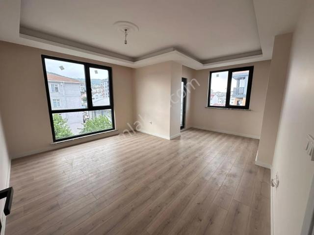 Sultanbeyli, İstanbul içerisinde satılık mülk