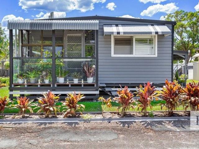 Villa for sale in Manning Point, New South Wales