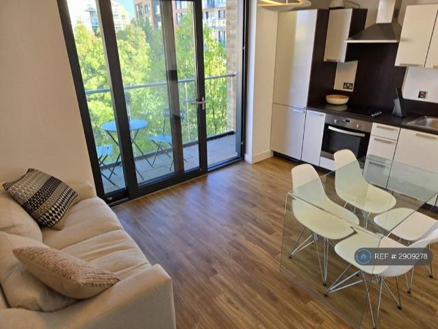 Apartment for rent in Rotherhithe, Greater London