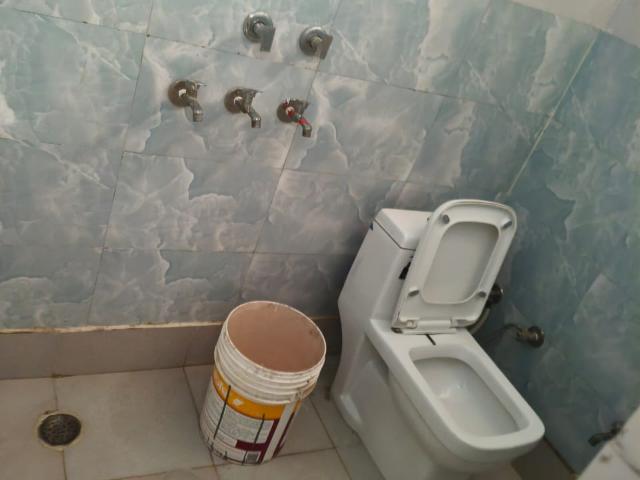 Property for rent in Deri