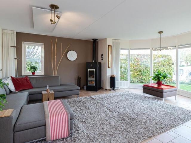 Woning te huur in Giessen-Oudekerk, Giessenburg