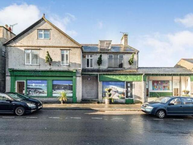 House for sale in Pwllheli