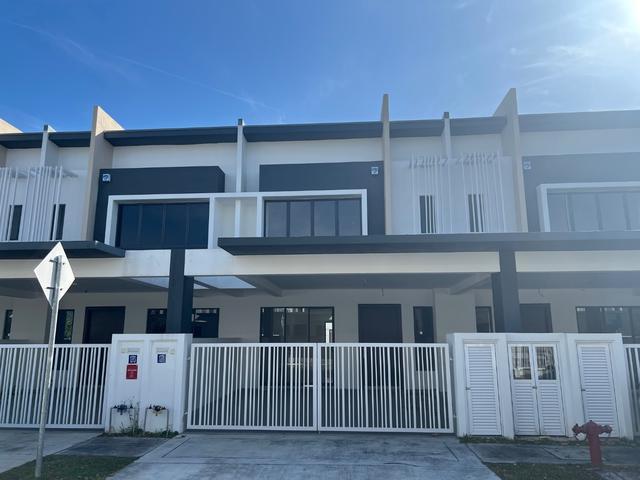 Terraced House for sale in Sendayan Village, Negeri Sembilan