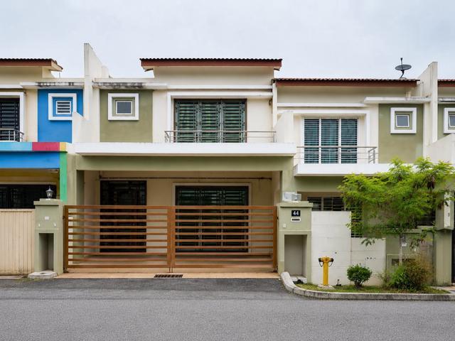 Terraced House for sale in Sendayan Village, Negeri Sembilan