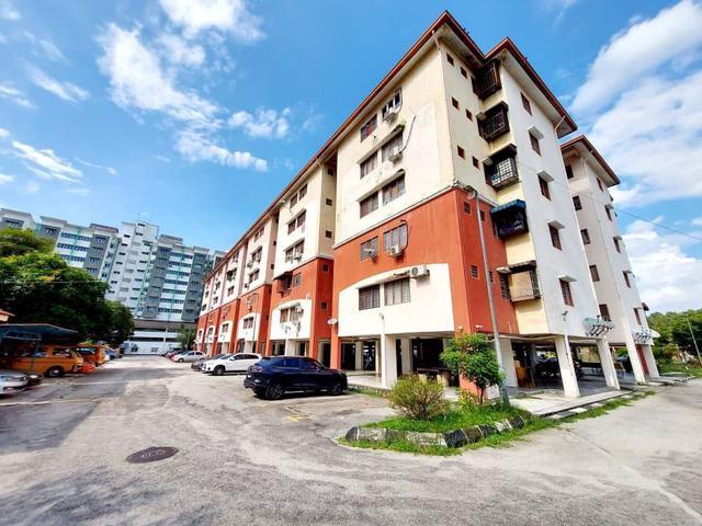 Flat for sale in Kajang, Langat