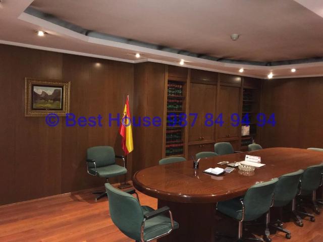 Oficina en venta en Centro, León