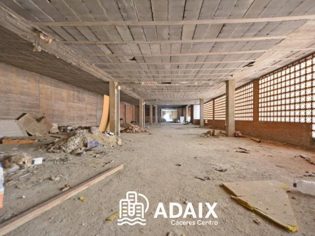 Local Comercial en alquiler en Cáceres, Extremadura
