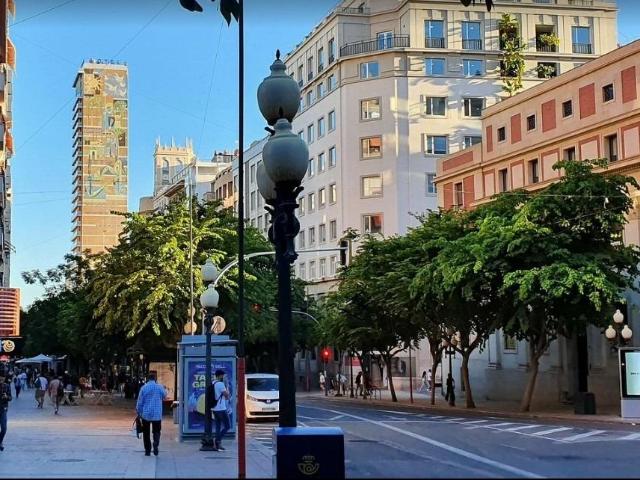 Local Comercial en alquiler en Alicante, Raval de Sant Francesc