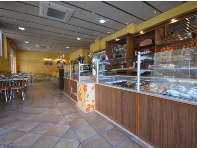 Local Comercial en venta en Sant Jordi, Baix Camp