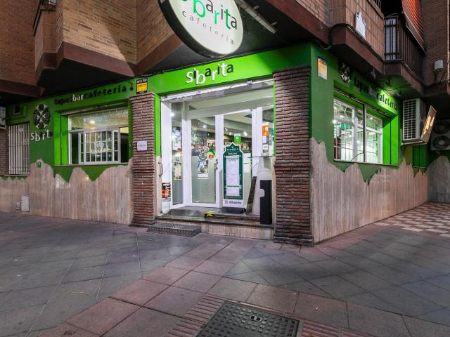 Local Comercial en alquiler en Granada, Angustias - Chana - Encina