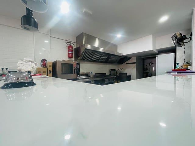 Local Comercial en venta en La Postura, Adeje