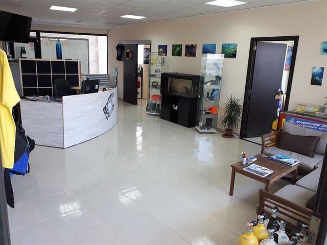 Local Comercial en venta en Atamaria, Cartagena