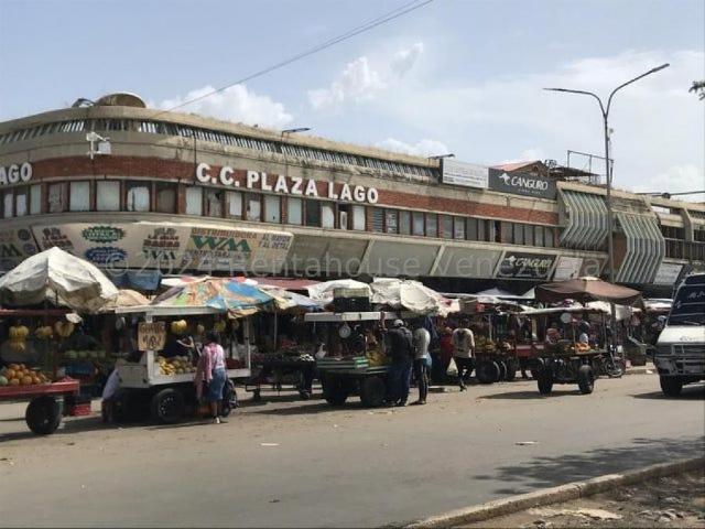 Local Comercial en venta en Cacique Mara, Maracaibo