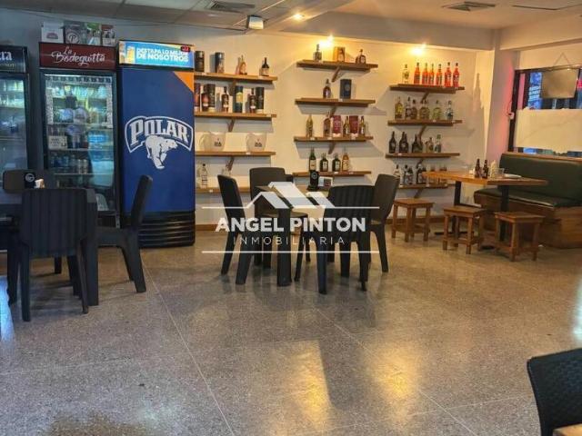 Local Comercial en venta en Cacique Mara, Maracaibo