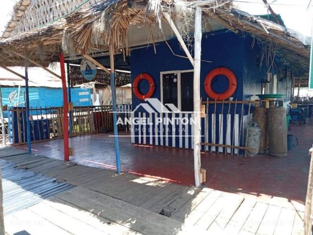 Local Comercial en venta en Cacique Mara, Maracaibo