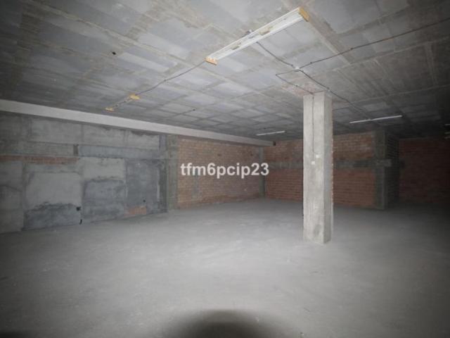 Local Comercial en venta en Estepona, Málaga