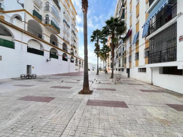 Local Comercial en alquiler en Estepona, Málaga
