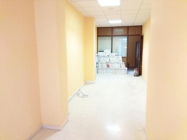 Local Comercial en alquiler en Lucena, Andalucía