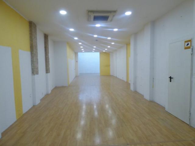 Local Comercial en alquiler en Manresa, Barcelona
