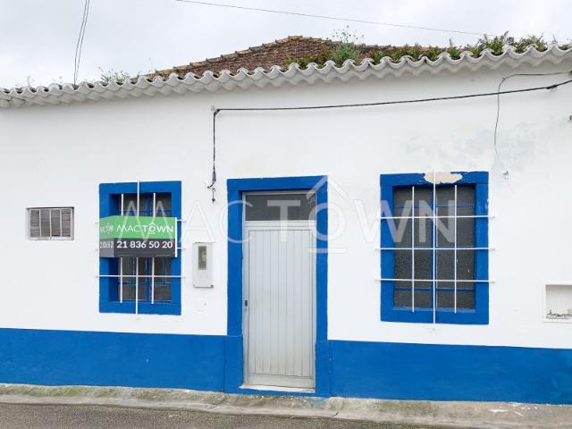 Armazém venda em Alcanena, Santarém