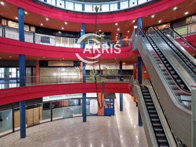 Local Comercial en venta en Toledo, Castilla-La Mancha
