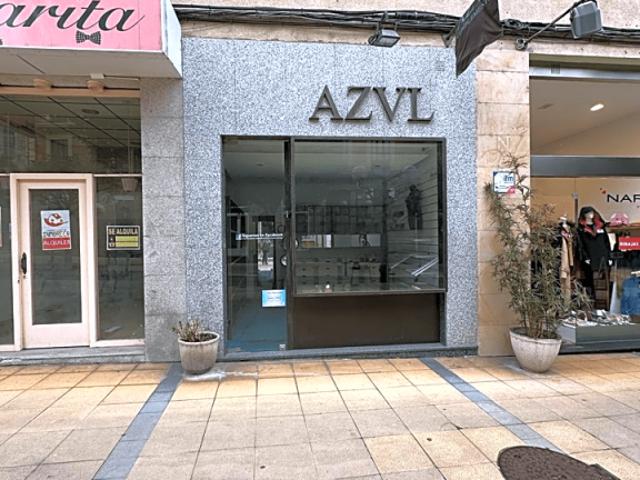 Local Comercial en alquiler en Campuzano, Torrelavega