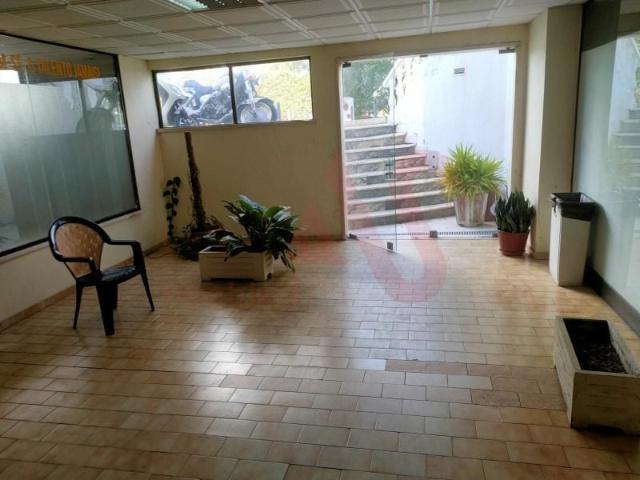 Loja venda em Albufeira e Olhos de Água, Albufeira