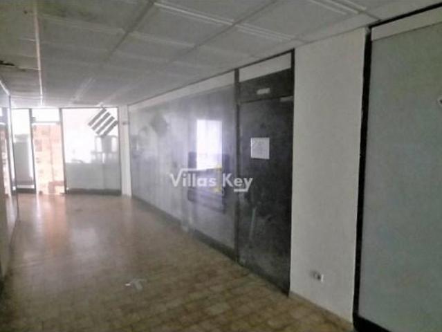Loja venda em Albufeira e Olhos de Água, Albufeira
