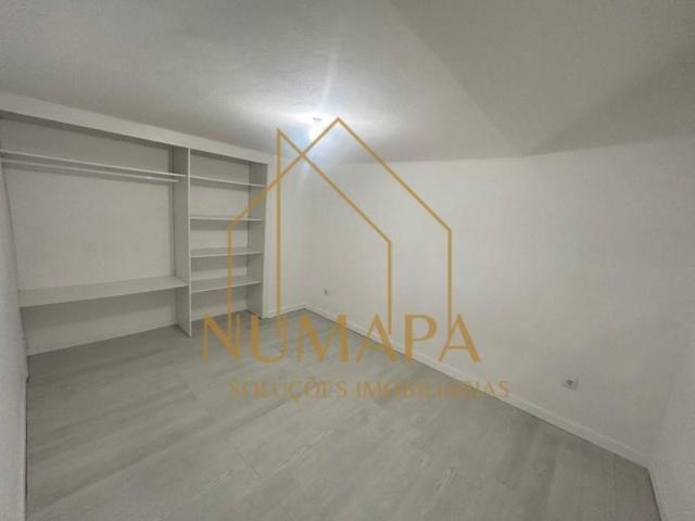 Loja venda em Almada, Setúbal