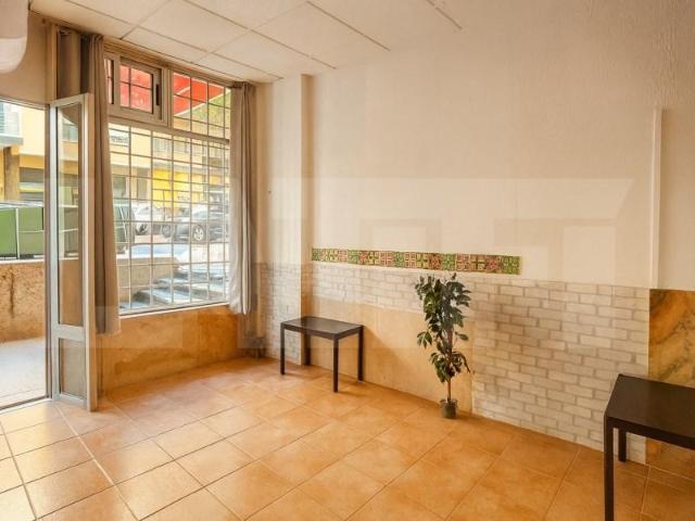 Loja venda em Almada, Setúbal