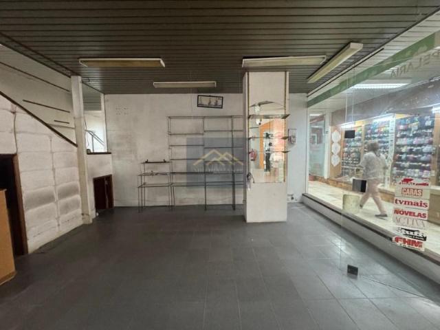 Loja alugar em Almada, Setúbal