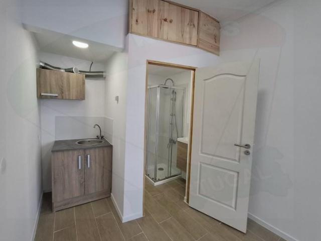 Ponto Comercial alugar em Amadora
