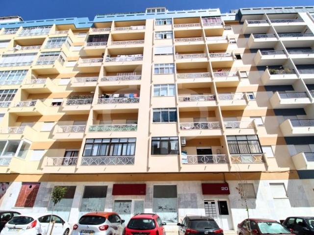 Loja venda em Verderena, Setúbal