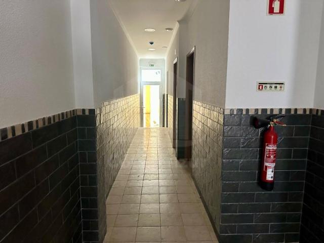 Loja alugar em Bairro Ferroviário, Barreiro