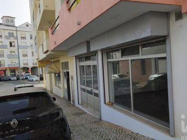 Loja venda em Cadaval, Pêro Moniz