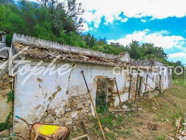 Loja venda em Vale de Seixo, Faro