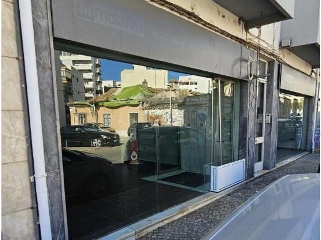 Ponto Comercial alugar em Faro
